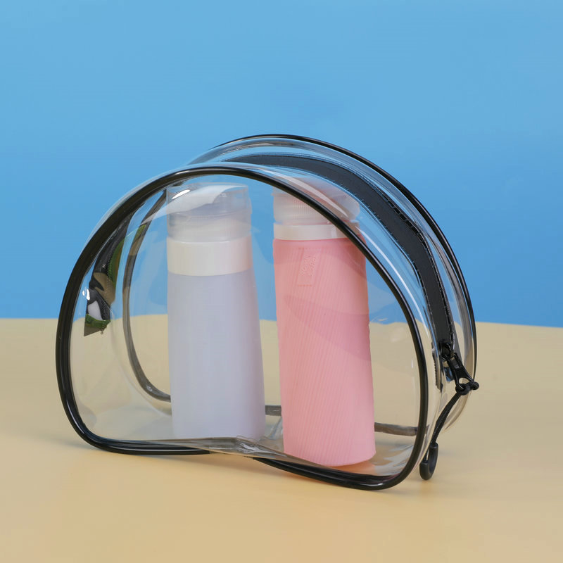 PVC sminktáska - kézben tartható forma, cipzár, műanyag anyag, utazáshoz kozmetikumok és higiéniai termékek tárolására