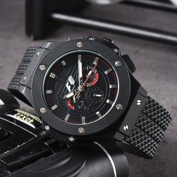 Кварцов часовник с японски Miyota механизъм, сапфирено стъкло, силиконов ремък, водоустойчивост 30m