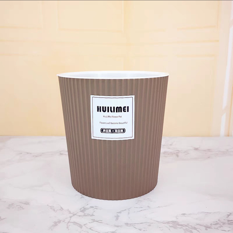 Hidroponikus virágtartó műanyagból automata nedvességfelvétellel; légáteresztő, strapabíró, vízmegtakarító; alkalmas asztalra és padlóra