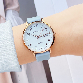 Ceas dama quartz, cadran rotund 35 mm, rezistență la apă 30 m, curea din silicon, afișaj luminos și calendar