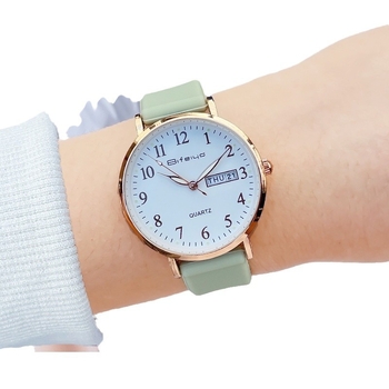 Ceas dama quartz, cadran rotund 35 mm, rezistență la apă 30 m, curea din silicon, afișaj luminos și calendar