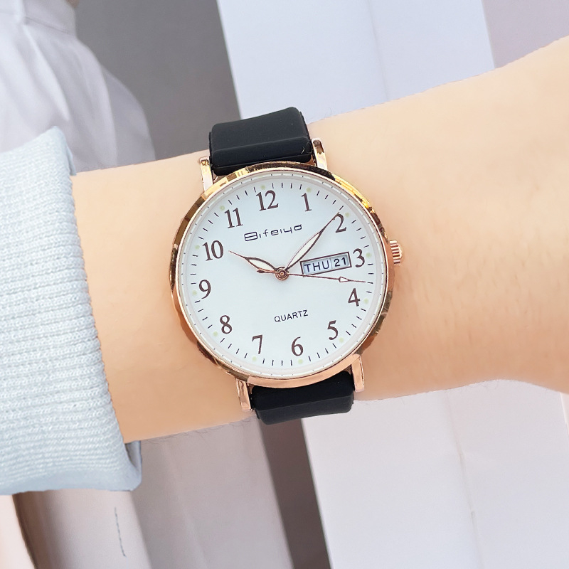 Ceas dama quartz, cadran rotund 35 mm, rezistență la apă 30 m, curea din silicon, afișaj luminos și calendar