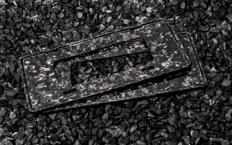 Okvir za registarsku pločicu za taiwanški automobil – pravo karbonsko vlakno, Toray True Carbon Fiber, 3K Twill, Model 998, Pribor 998-1