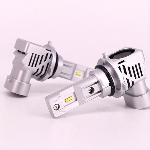 Auto LED priekšējie lukturi ar integrētu tālo un tuvās gaismas un lāzera priekšējo lukturu funkciju, 30W, 12-24V, 12000 lm, 30000 h, modelis M3