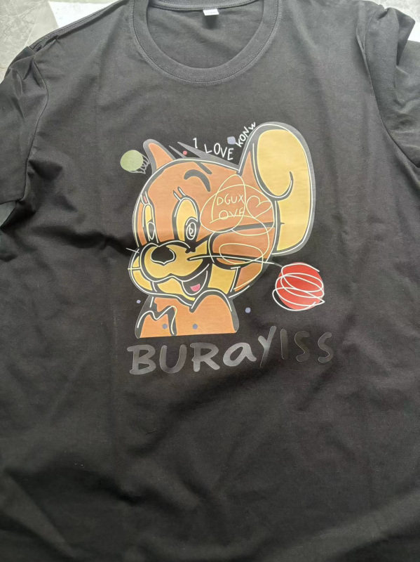 Pamukasti ženski T-shirt s kratkim rukavima, okrugli izrez, slobodan kroj, srednja duljina, 3D uzorak