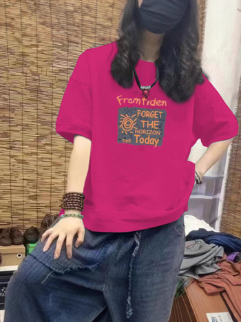 Дамска тениска от 100% памук, свободна кройка, къс ръкав, кръгло деколте, принт дизайн