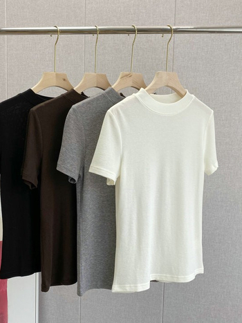 Majica kratkih rukava od Tencel Lyocell, okrugli izrez, jednobojna, 70–80% Lyocell, standardna duljina, ljeto 2024, japansko-korejski ležerni stil
