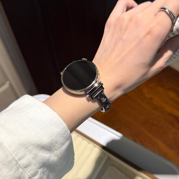 Buccellati-stiilis metallist käevõru Huawei GT4/GT5 – 14 mm liides, nupuga klamber, Huawei-ühilduv, väljaanne 2025.