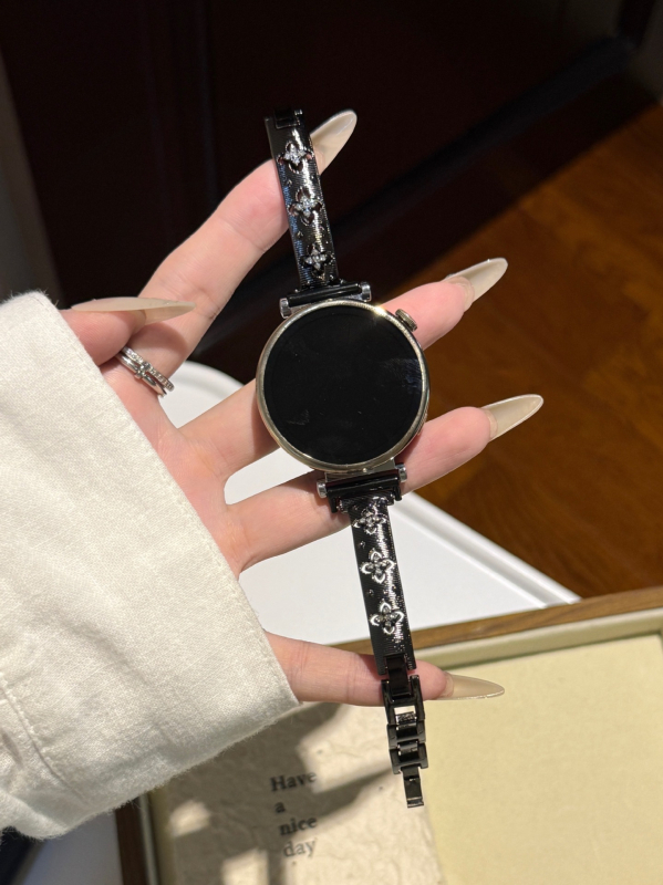 Buccellati-stiilis metallist käevõru Huawei GT4/GT5 – 14 mm liides, nupuga klamber, Huawei-ühilduv, väljaanne 2025.