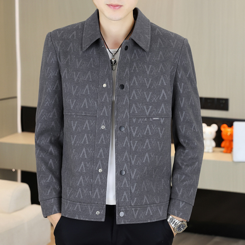 Jakna s reverom, uski kroj, dugi rukav, debeli materijal, Vinylon 85%, jesen 2025