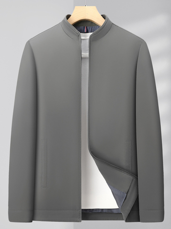 Памучно яке с дишаща и влагоотводяща материя, лафел яка, цип за закопчаване, дълги ръкави