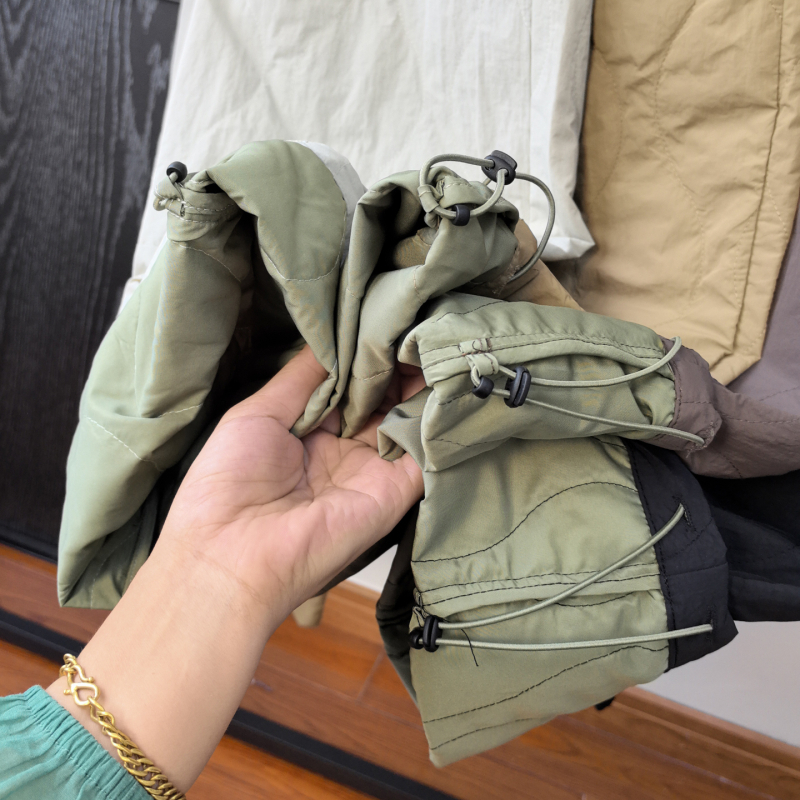 Női téli sínadrágok – szélálló, vízálló, steppelt szigeteléssel, magas derék, karcsú fazon