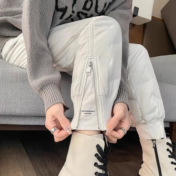 Női magas derekú harém down nadrág, nylon külső, fehér kacsa toll töltet, téli modell 2025