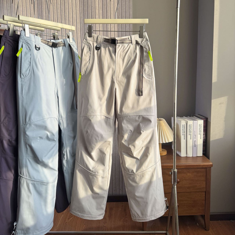 Poliesterske casual hlače ravnog kroja, srednji pojas, debeo materijal, mikroelastične, zima 2024