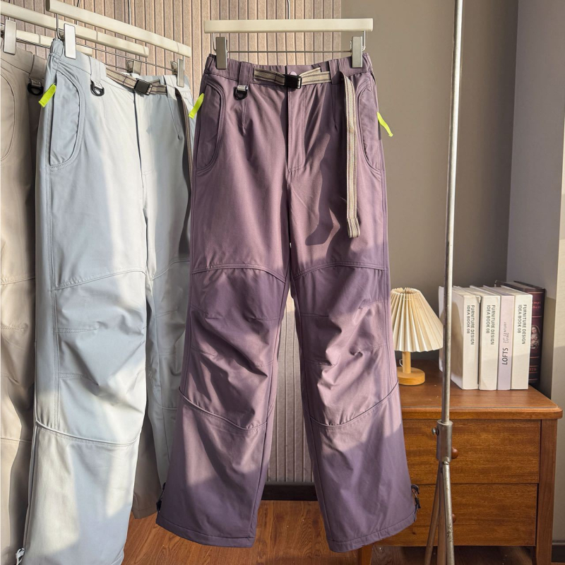 Poliesterske casual hlače ravnog kroja, srednji pojas, debeo materijal, mikroelastične, zima 2024