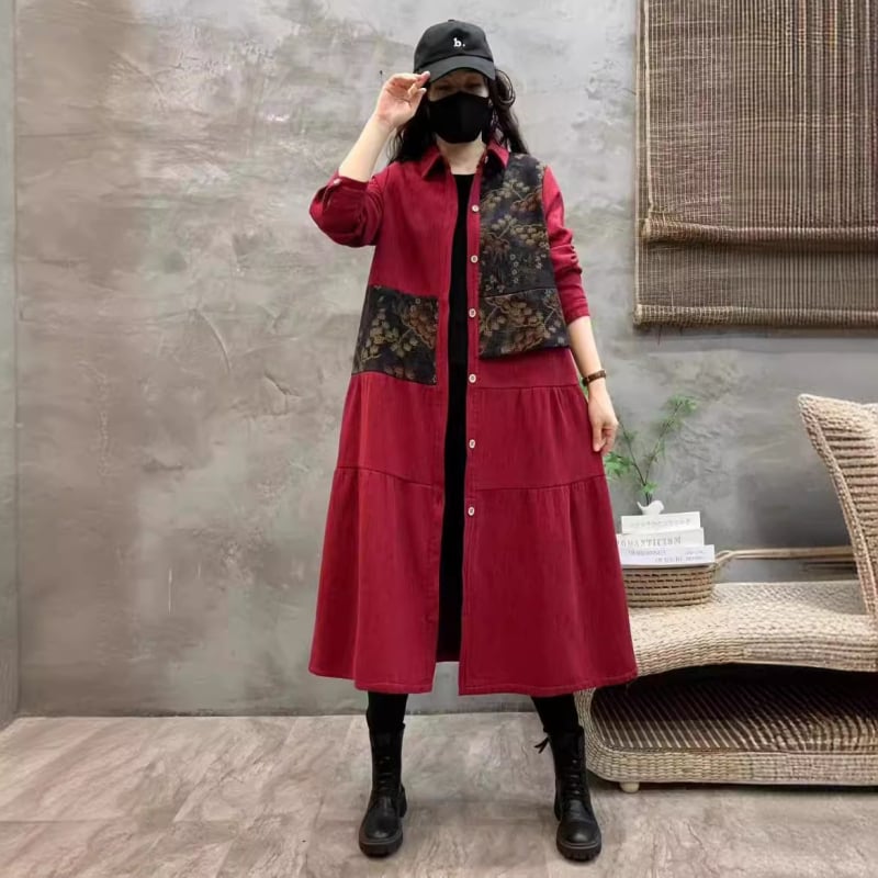 Ženska pamukasta jakna s urbanim printom, srednje debljine, srednje duljine, ležerni kroj, ovratnik s reverom