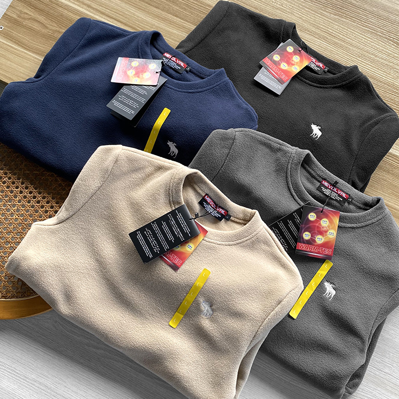 Muški fleece pulover s izvezom jelena, debeo flis, poliester 96%+, okrugli izrez