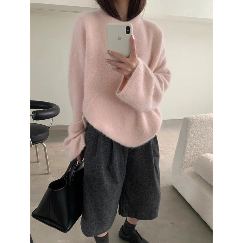 Pleten pulover od kuniće dlake s akrilom, debeo, s kapuljom, okrugli izrez, jesen 2025