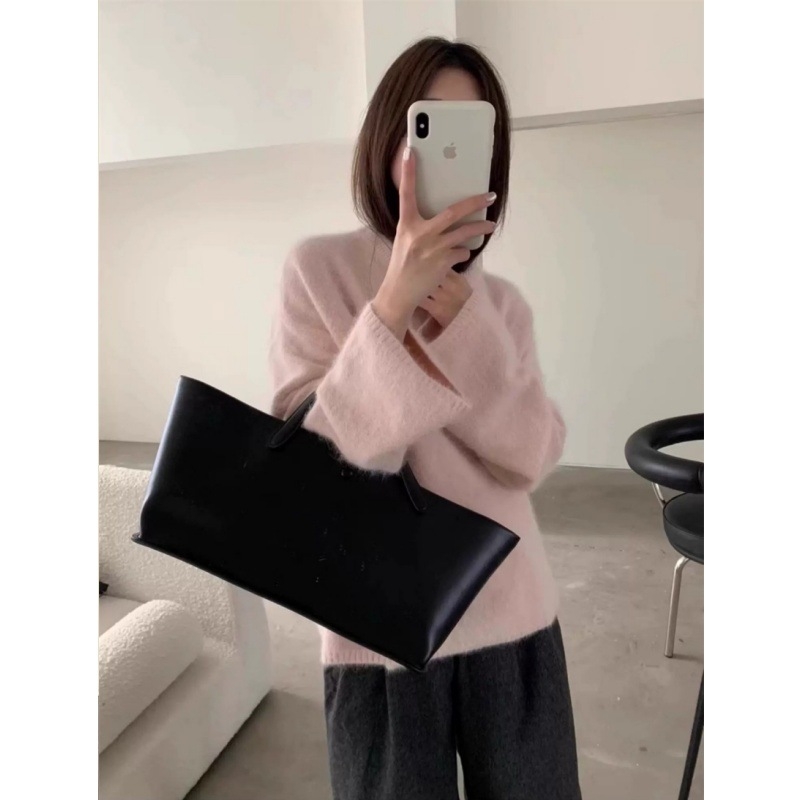 Pleten pulover od kuniće dlake s akrilom, debeo, s kapuljom, okrugli izrez, jesen 2025