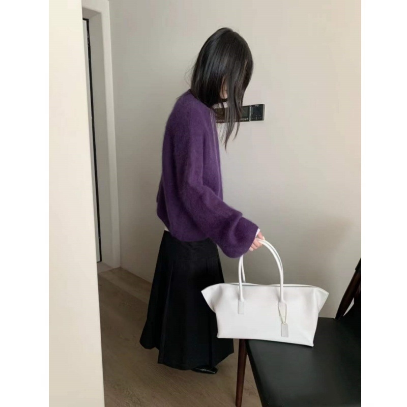 Pleten pulover od kuniće dlake s akrilom, debeo, s kapuljom, okrugli izrez, jesen 2025