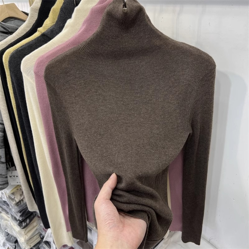 Pleteni pulover od vune i poliestera – jednofarben uzorak, uski kroj, dugi rukavi