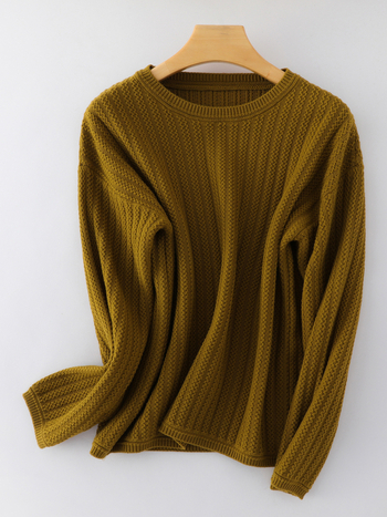 Džemper od teškog žakarda pamuka, okrugli izrez, dugi rukavi, udoban slobodan kroj