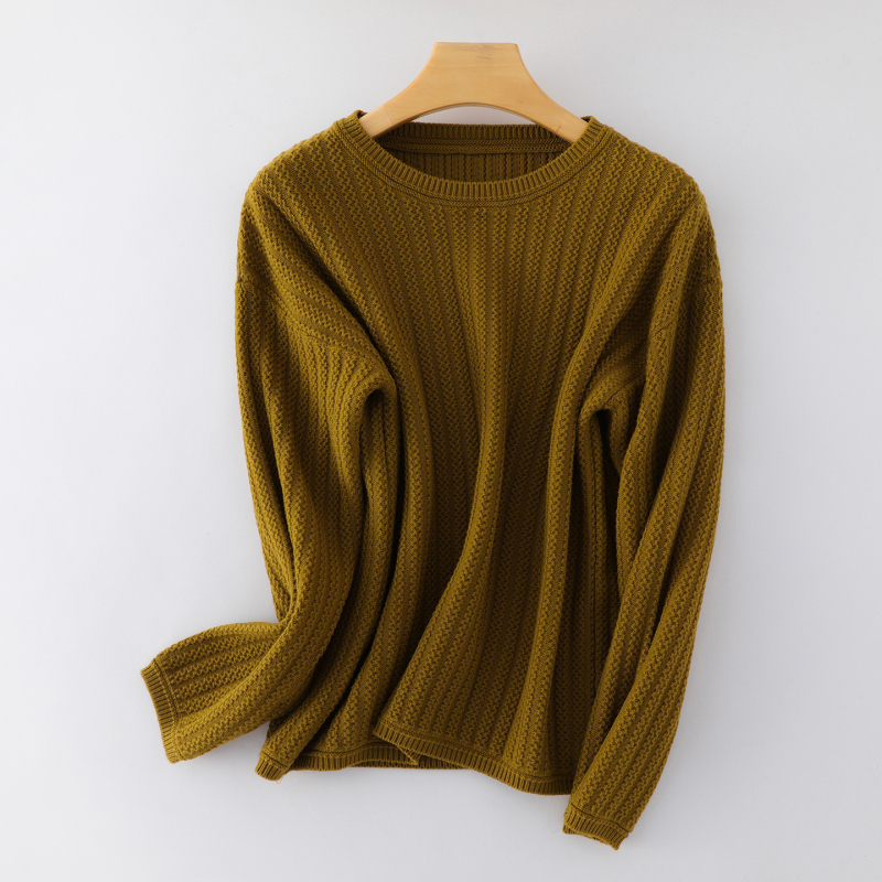 Džemper od teškog žakarda pamuka, okrugli izrez, dugi rukavi, udoban slobodan kroj