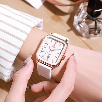 Sat s kalendarom i svijetlećim brojevima, kvarcni mehanizam, pravokutni dizajn, silikonska narukvica, vodootpornost 30 m