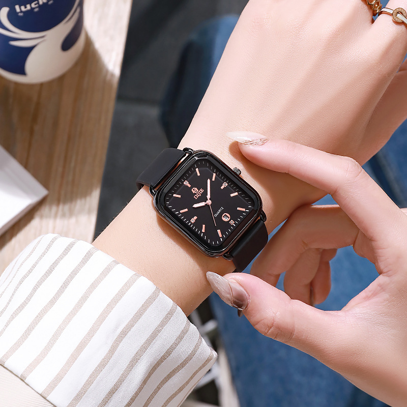 Sat s kalendarom i svijetlećim brojevima, kvarcni mehanizam, pravokutni dizajn, silikonska narukvica, vodootpornost 30 m