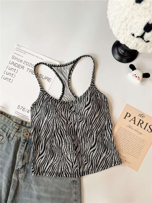 Nėr rankovių topas su leopardo raštu — siauras siluetas, trumpas ilgis 40–50 cm, poliesterio audinys, pagrindinis audinys 95%+