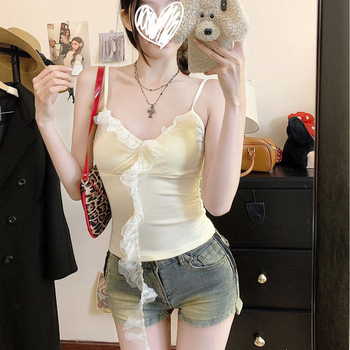 Camisole su nėrinių apdaila ir putplasčio pagalvėle, petnešos Sling stiliaus, iš RC medvilnės, 90–95% medvilnė, audinio tankis 181–200 g/m2, tinkamas visiems sezonams, vasaros 2025 pristatymas