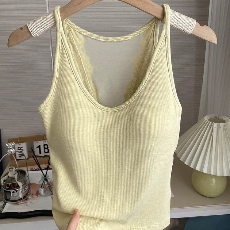 Nėriniuotas topas su V iškirpte, 70–80% medvilnė, vidutinio tankio audinys 141–160 g/m²