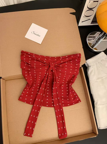 Дамски камизол топ без презрамки с точков принт (Стил: Slim-Fit; Дължина: ултра къс ≤40 см; Принт: точков; Плат: Rayon)