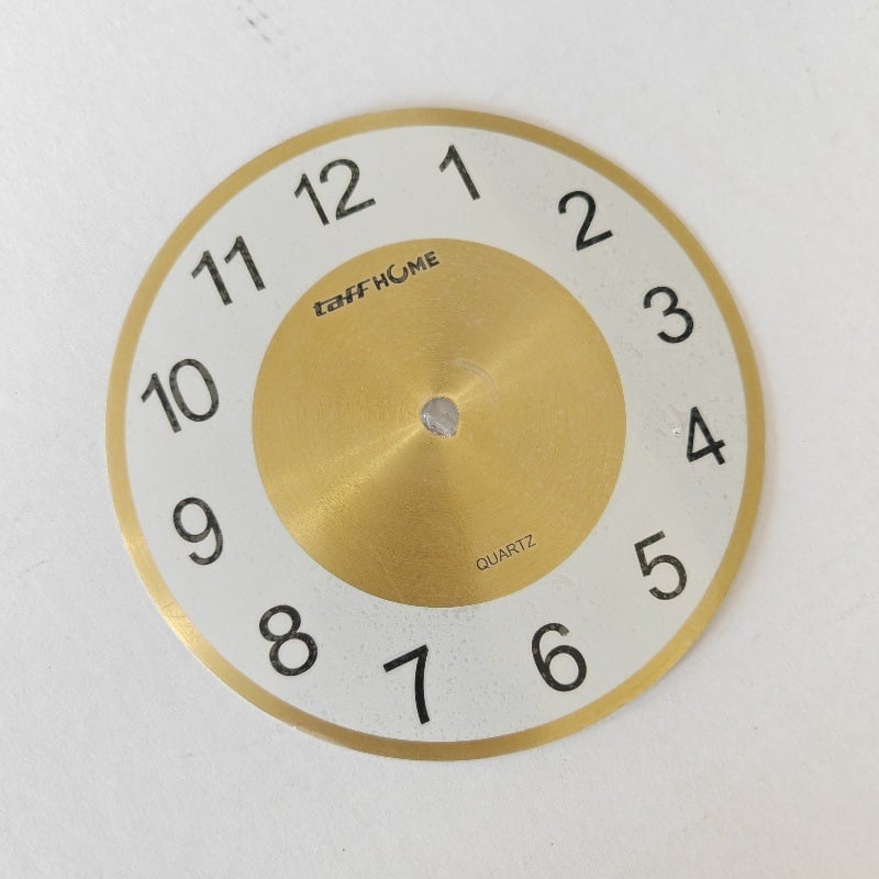 Стенен часовник с метален корпус, електронно движение, печатано лого, персонализирана обработка