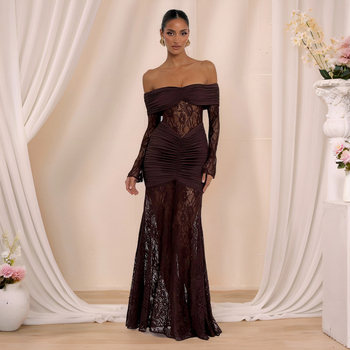 Csipkés egyvállas ruha, hosszú ujjak, magas derék, hosszú ruha