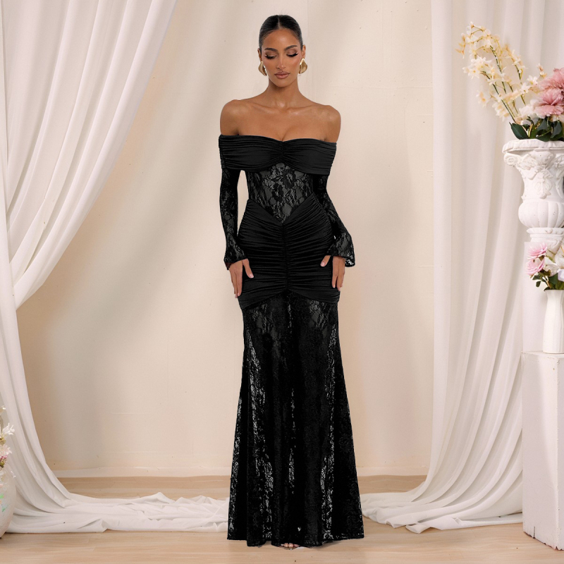 Csipkés egyvállas ruha, hosszú ujjak, magas derék, hosszú ruha