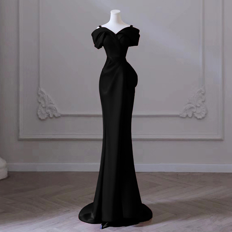 Rochie de seară cu un umăr, siluetă fishtail la talie, fustă lungă, mâneci trei sferturi, talie medie, țesătură Chenille cu poliester și elastan, toamnă 2024