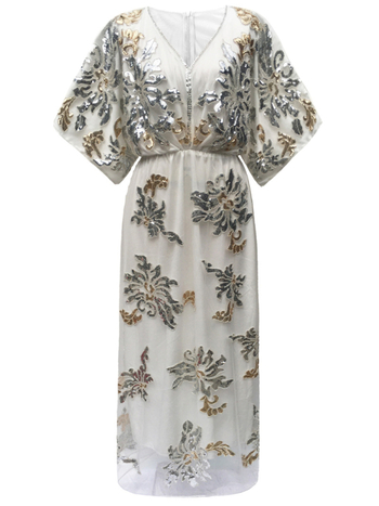 1920. gada retro vakara kleita ar pērļu un spīdumu detaļām, gara kleita, dziļš V kakla izgriezums, elastīgā josta, pusgarās/vidējās piedurknes