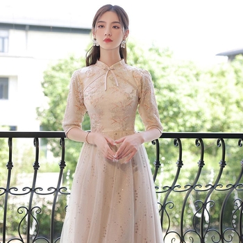 Kleita līgavas palīdzei, vienu plecu izgriezums, A-līnijas siluets, garie piedurknes, Chenille audums