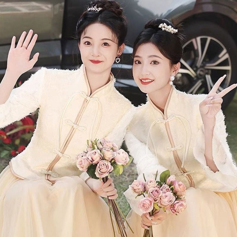 Kleita līgavas draudzenei ar vienu plecu, A līnija, garas piedurknes, gara svārka, chenille audums ar elastānu