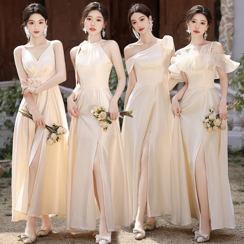 Satīna līgavas māsu kleita no poliestera, A-līnijas siluets, gara, dziļš V izgriezums, bez piedurknēm.