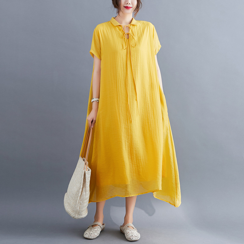 Akrila auduma vienkrāsaina kleita ar stāvā kakla apkakli, garas piedurknes, gara kleita, galvenā auduma saturs 95%+, vasara 2023.