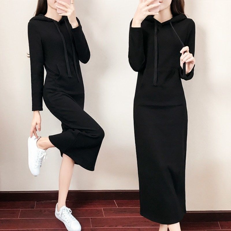 Pamukasta haljina s kapuljačom, jednobojna, dugi rukavi, opušten struk