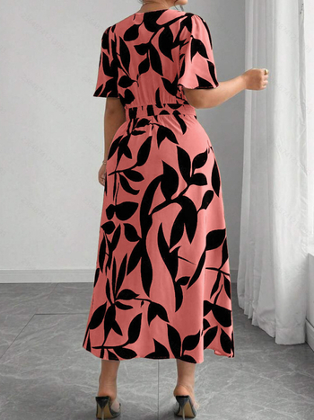 Kleita ar V veida izgriezumu, vidēja garuma, ziedu un augu raksts, poliestera un spandex audums, augsta vidukļa silueta