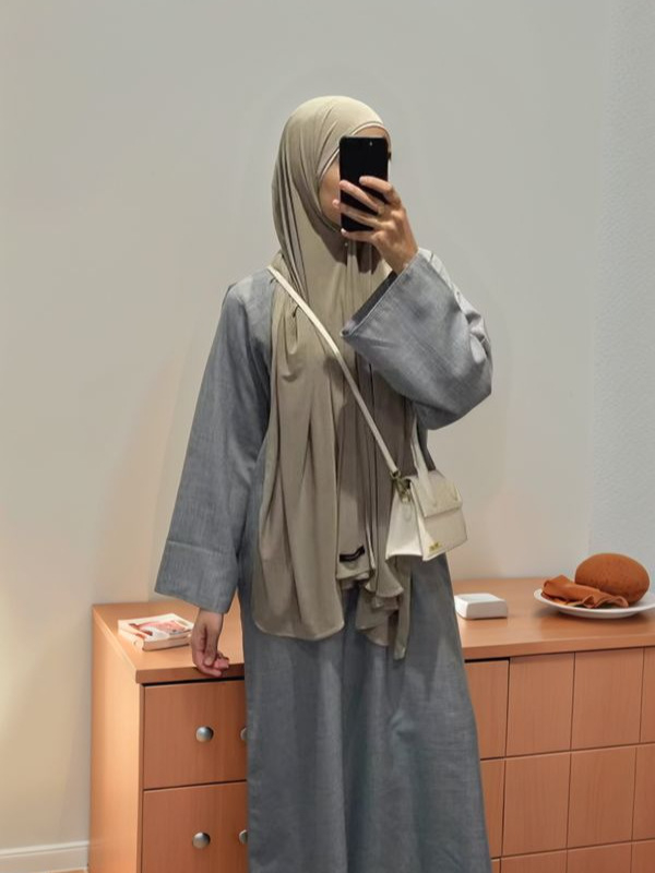 Duga haljina s okruglim izrezom i dugim rukavima, rastezljivi poliester, bez glačanja, straight kroj, casual stil – Jesen 2024