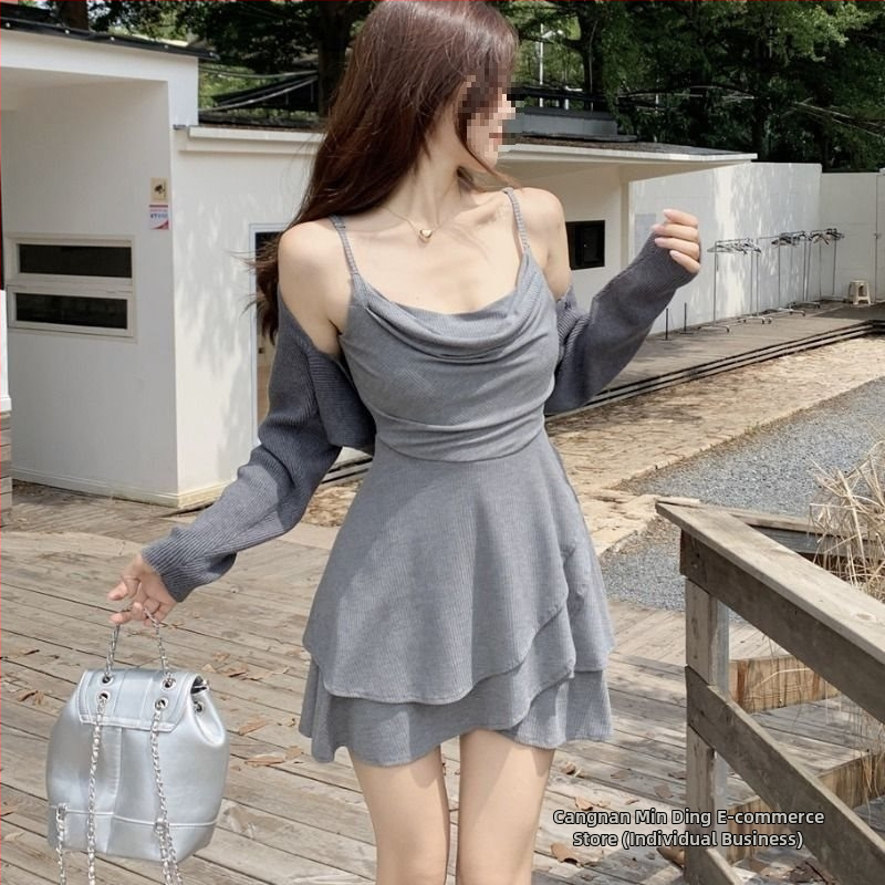 Divu daļu tīklu kleitas komplekts, bez piedurknēm, augsts viduklis, kakla izgriezums ar siksniņu, literāri-retro stils, pavasaris 2025