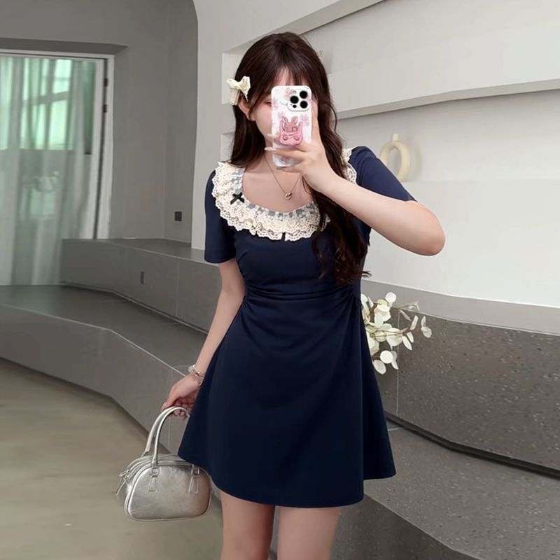 Plus izmēra franču mežģīņu kleita sievietēm, vasara 2025, pleca siksna, vidējais garums, polo apkakle, princeses piedurknes