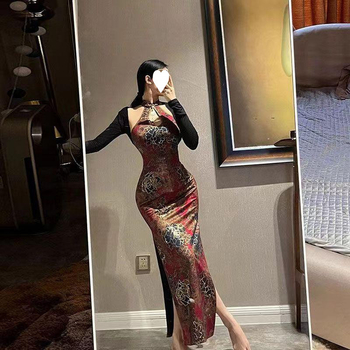 Garā kleita ķīniešu stilā, bez pleciem, ielu stils, augsta apkakle, bez piedurknēm, 90–95% poliesters.