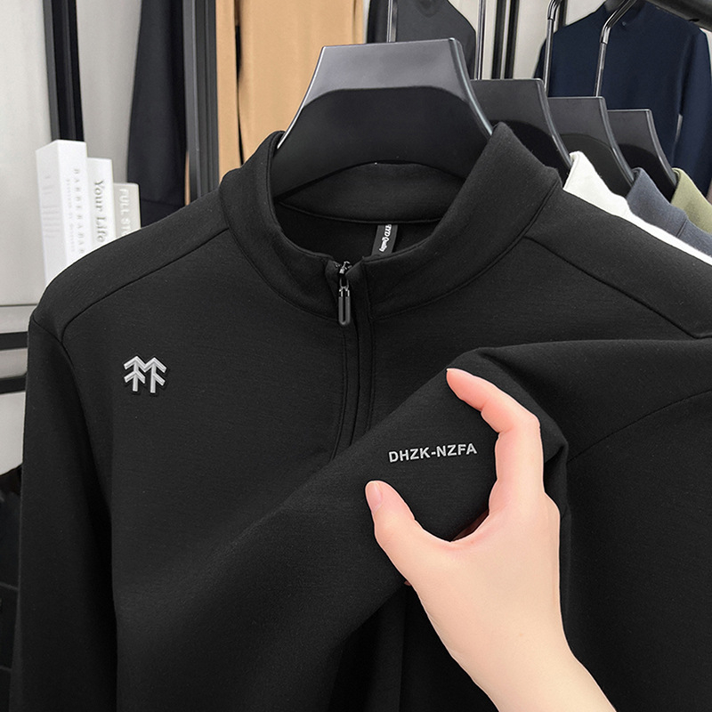 Vyrinis megztinis su stačia apykakle, ilgos rankovės, užtrauktukas, 100% poliesteris, laisvas kirpimas