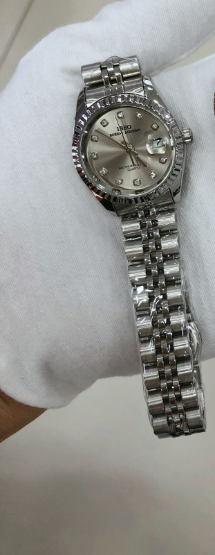 Ibso IBSO S1172L женски кварцов часовник с календар, кръгъл циферблат, водоустойчивост 30M